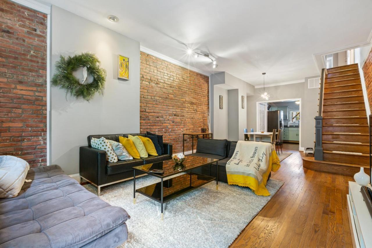 Pristine Townhouse With Rooftop Deck Near Canton! Baltimore Extérieur photo