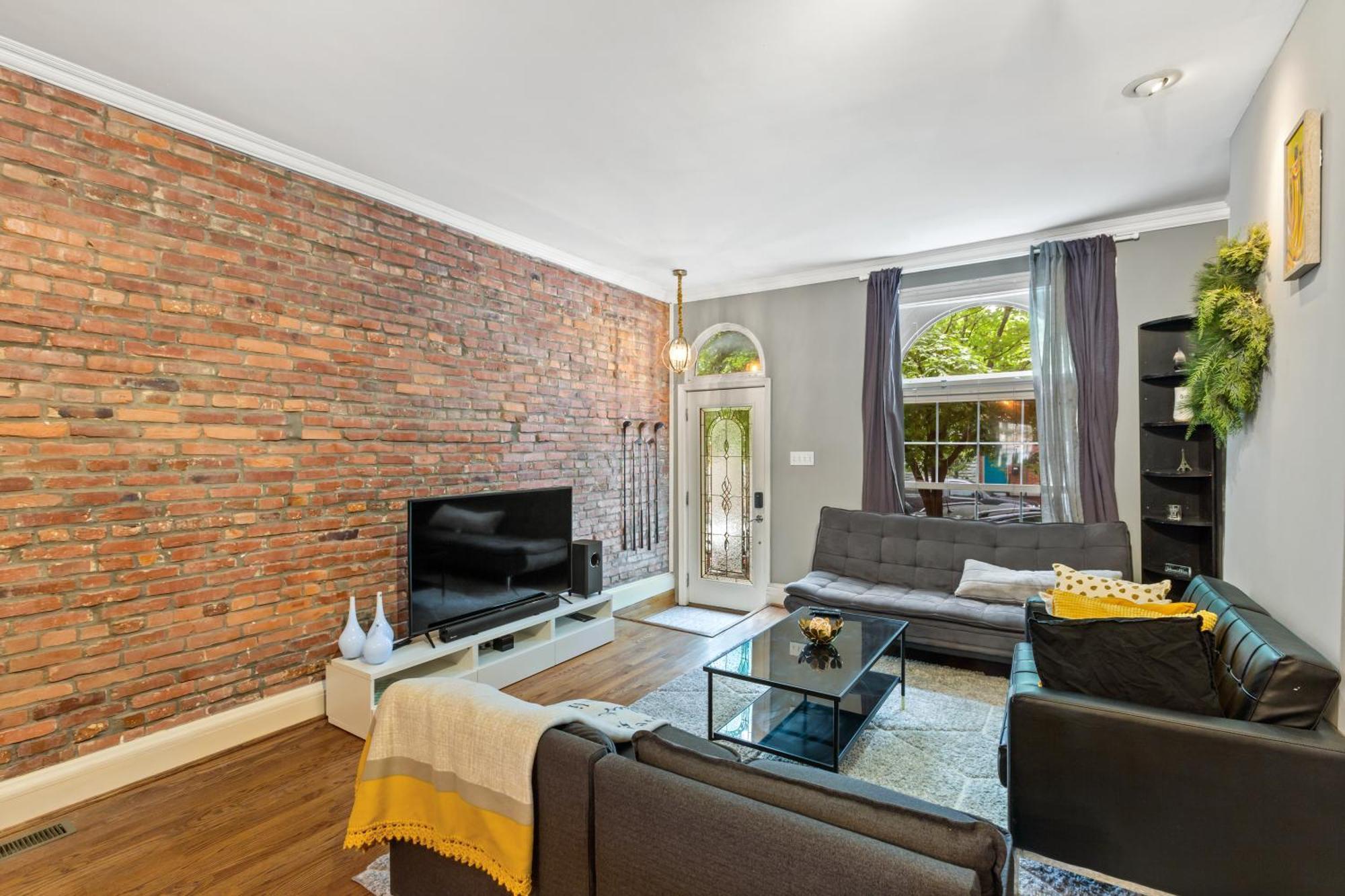Pristine Townhouse With Rooftop Deck Near Canton! Baltimore Extérieur photo